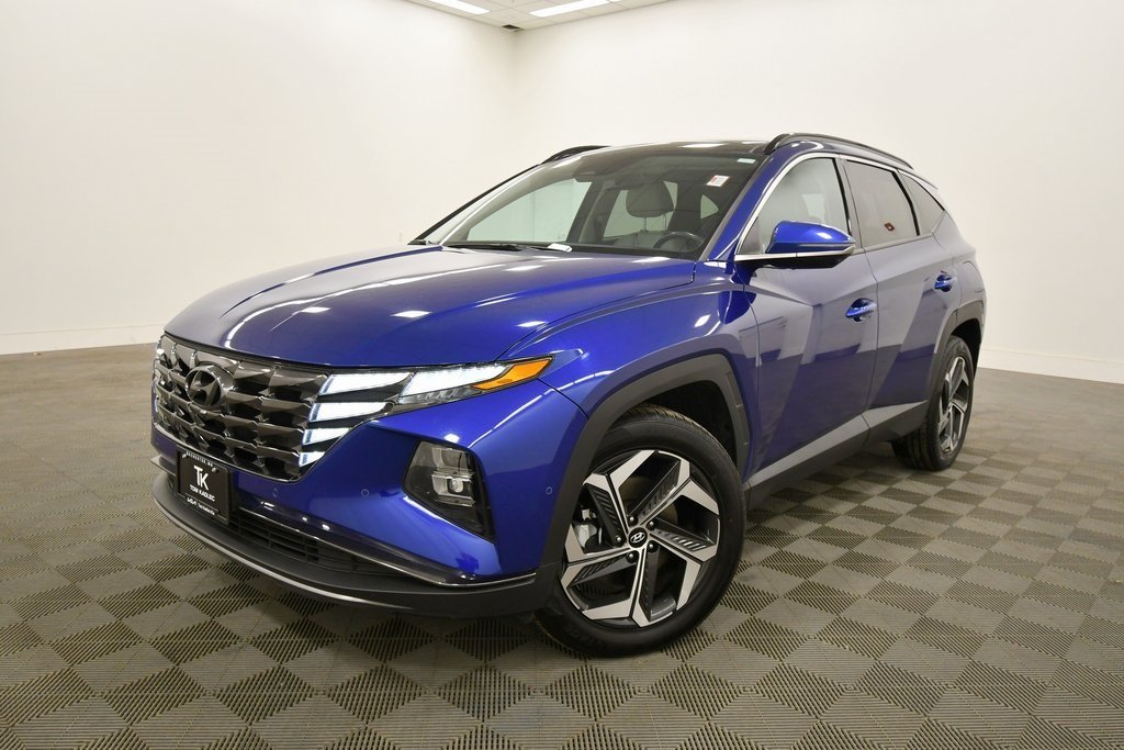 Used 2024 Hyundai Tucson Limited with VIN 5NMJECDE8RH353824 for sale in Rochester, Minnesota