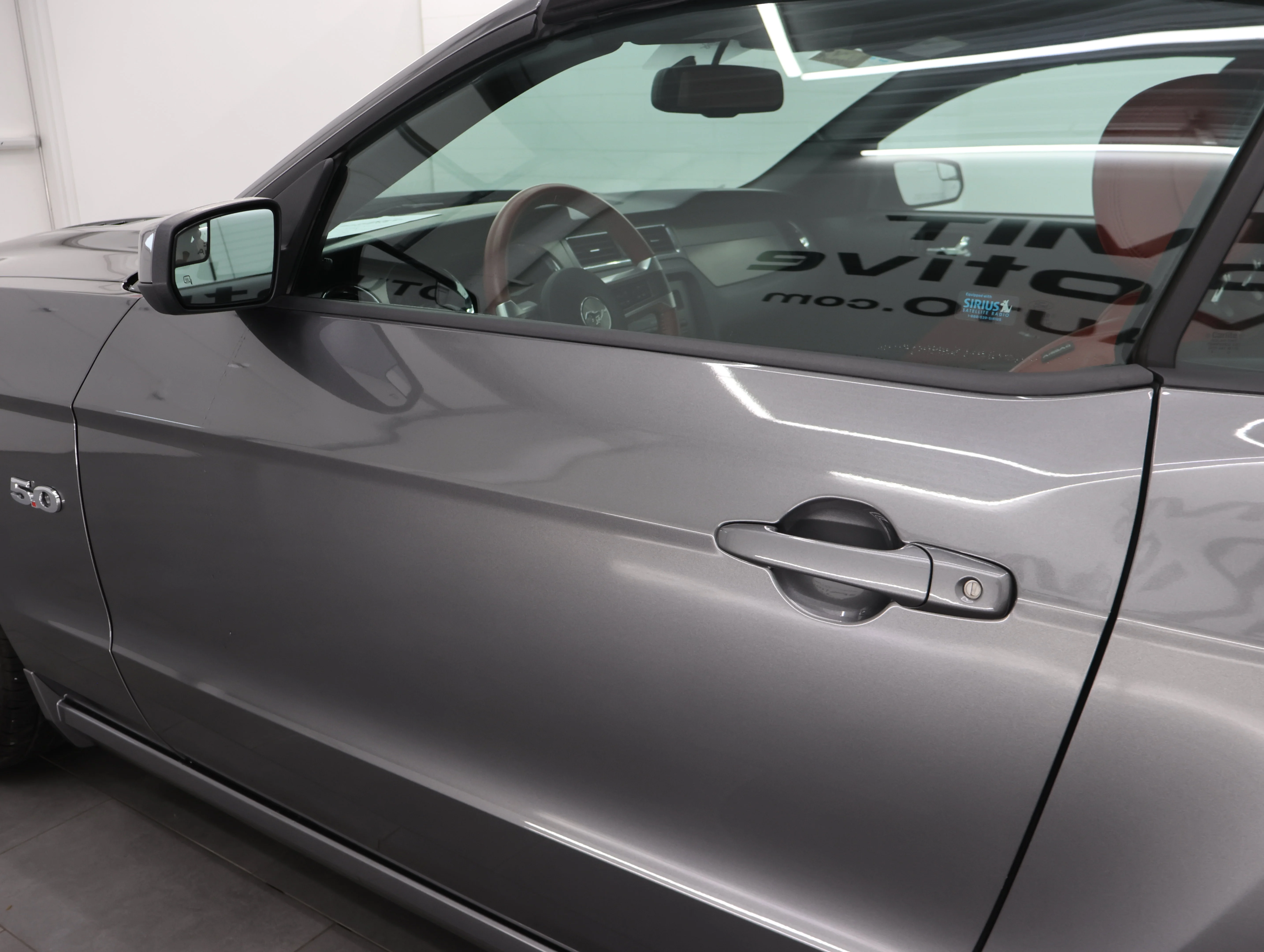 Used 2014 Sterling Gray Metallic Ford GT Premium image 30