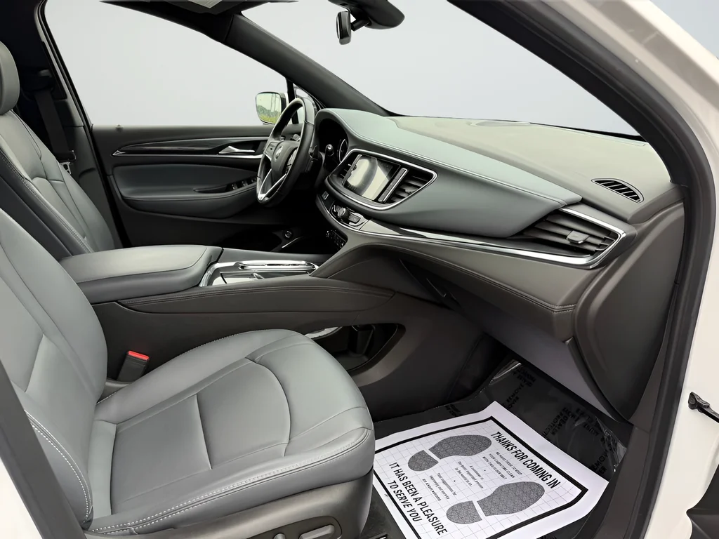 Used 2023 White Buick Essence image 29