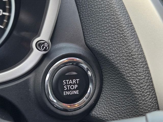 Used 2026  Mitsubishi SE image 18