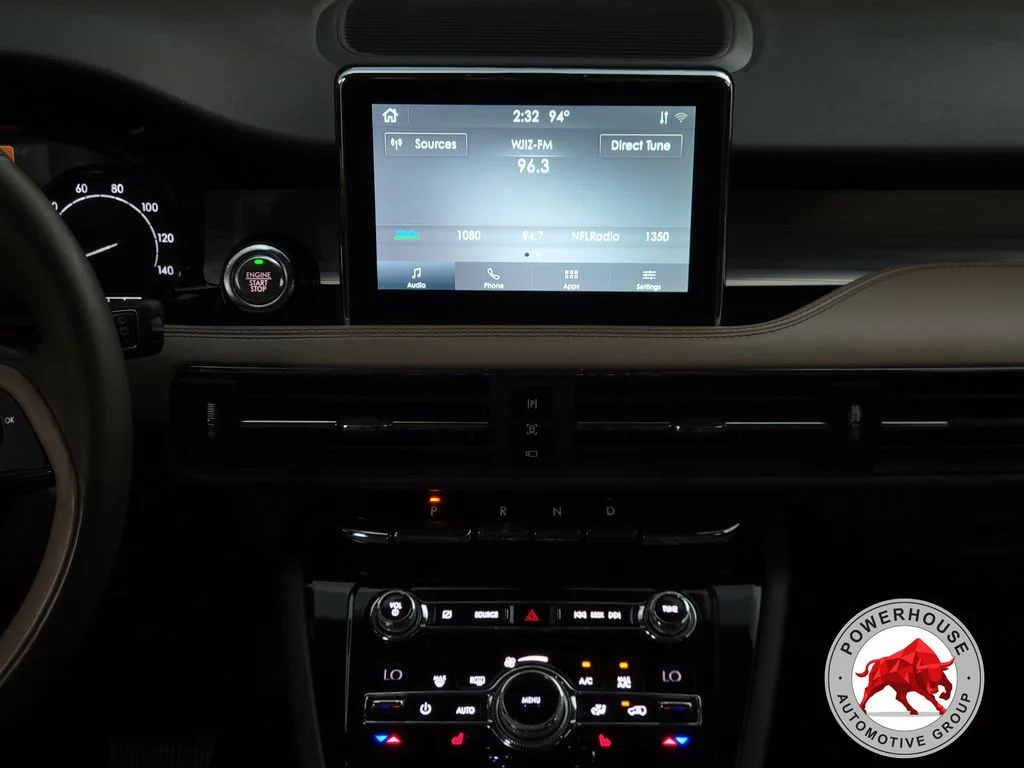 Used 2020 Black Lincoln Standard image 22