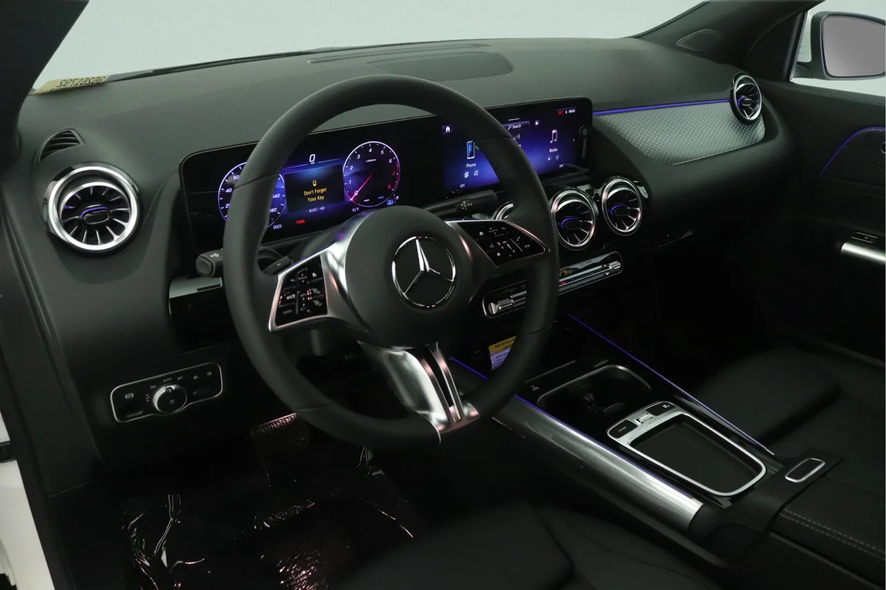 New 2026 Polar White Mercedes-Benz 250 image 4