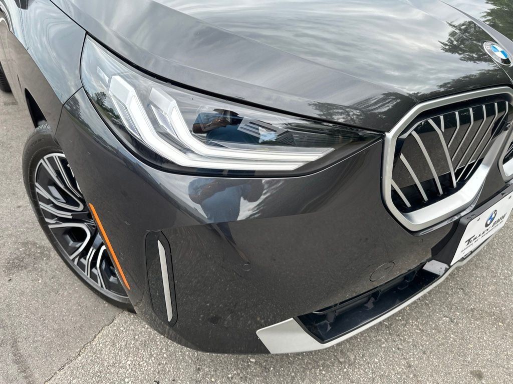 Certified Used 2025 Dark Graphite Metallic BMW 30 xDrive image 30