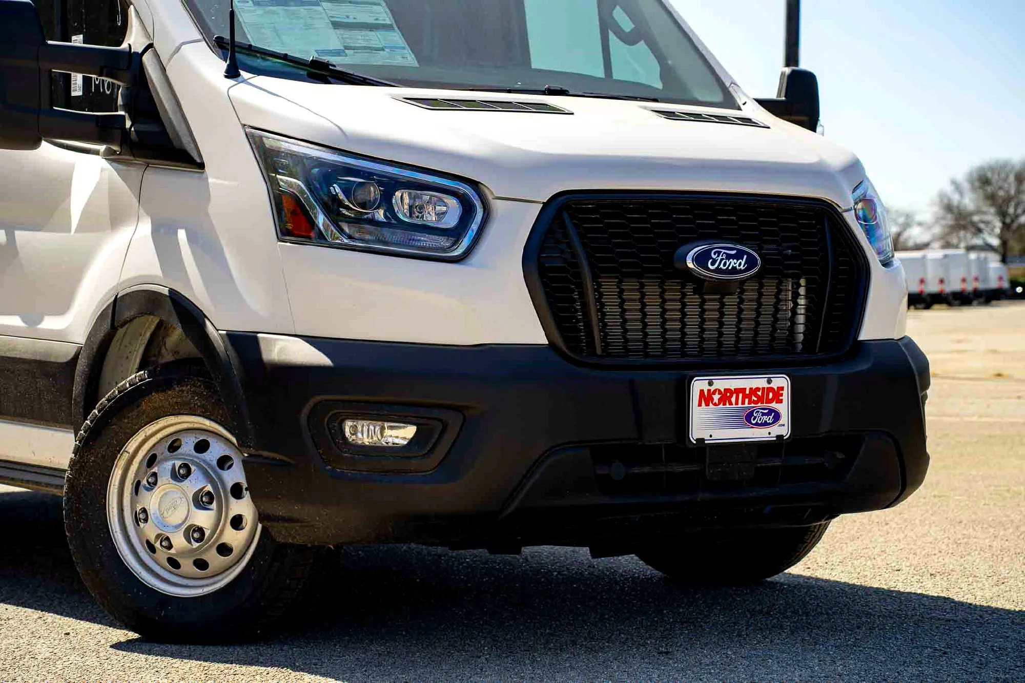 New 2025 Oxford White Ford  image 3