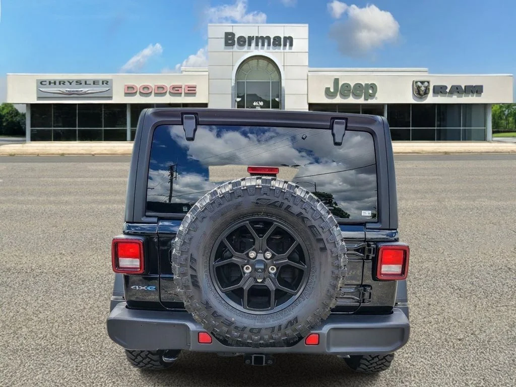 Certified Used 2025 Black Jeep Willys 4xe image 7