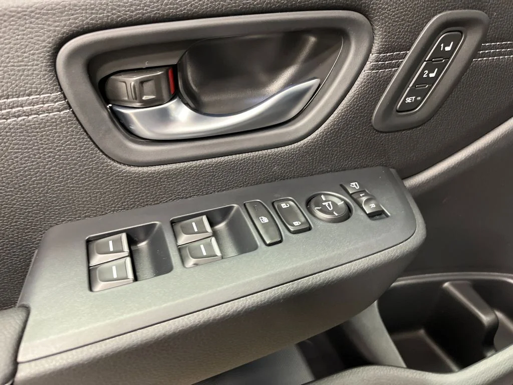 2026 Honda Pilot Touring - Photo 15