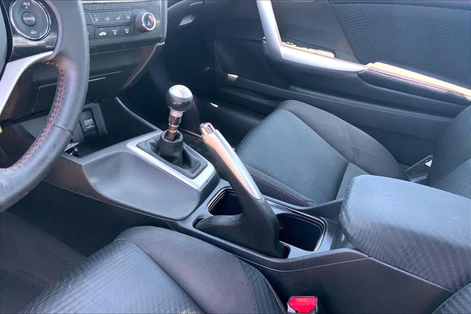 Used 2013 Crystal Black Pearl Honda Si image 13