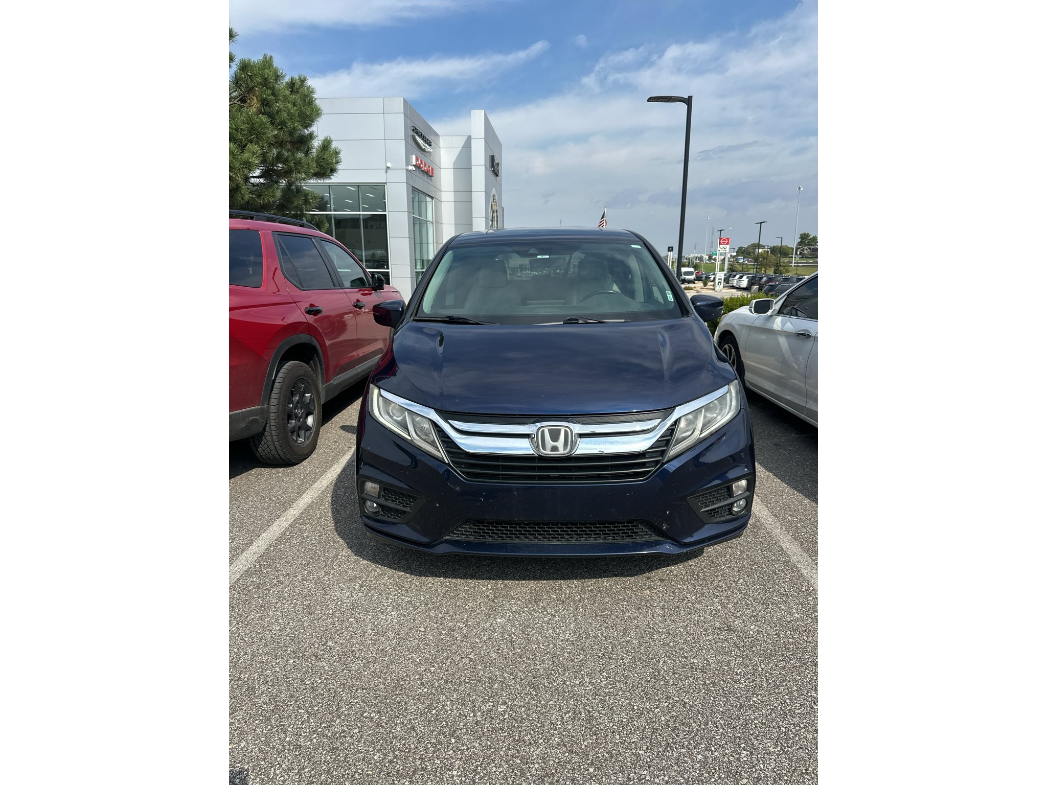 Used 2020 Blue Honda EX-L image 5