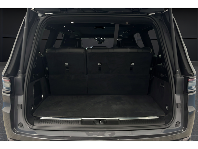 Used 2024 Baltic Gray Metallic Clearcoat Jeep Series III image 28