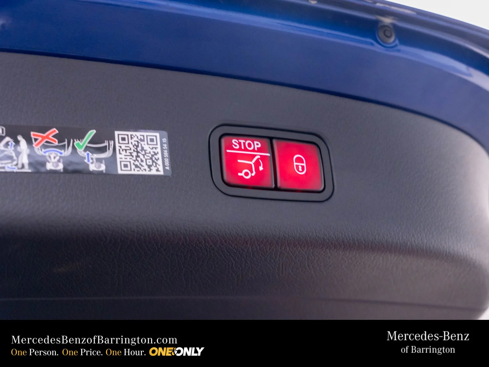 New 2026 Blue Mercedes-Benz GLC 300 image 36