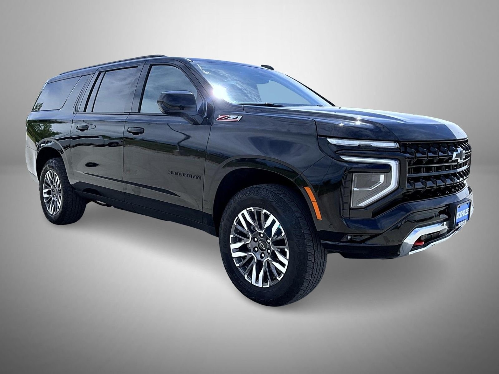 Used 2025 Black Chevrolet Z71 image 3
