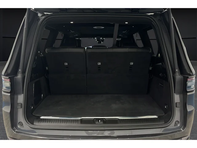 Used 2024 Baltic Gray Metallic Clearcoat Jeep Series III image 28