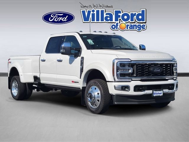 2026 Ford F-450 Platinum 4x4 Crew Cab 8' Box DRW's photo