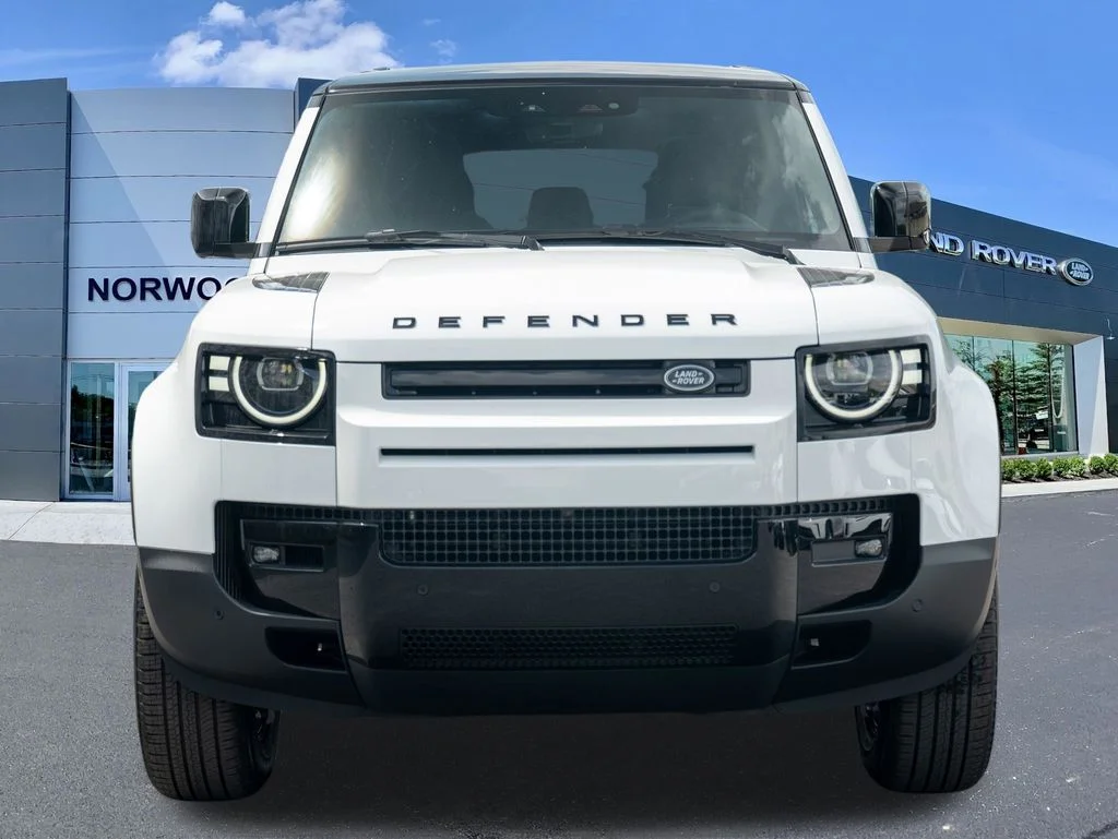 New 2026 Fuji White Land Rover S image 2
