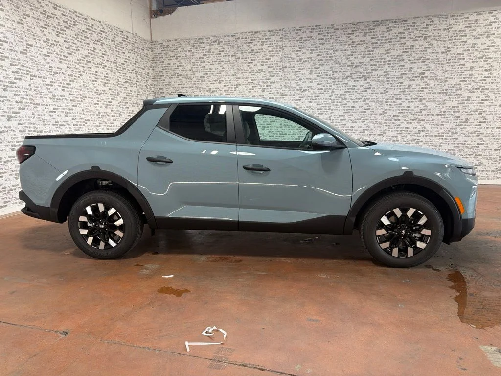 New 2027 Blue Stone Hyundai SE image 8