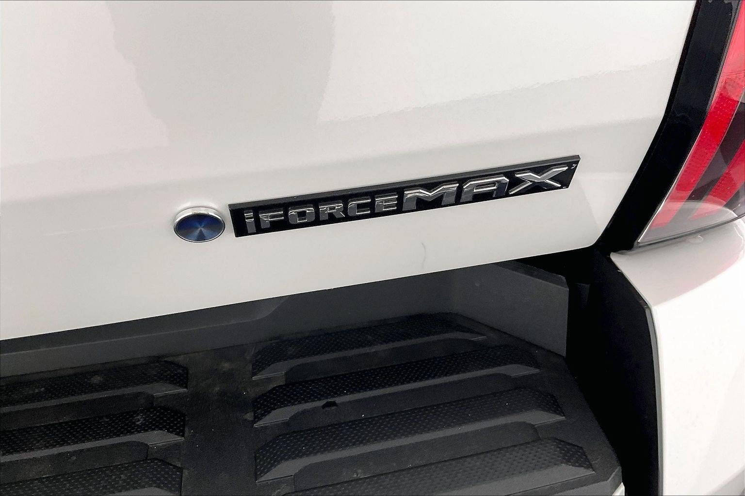New 2026 Wind Chill Pearl Toyota Platinum i-FORCE MAX image 17