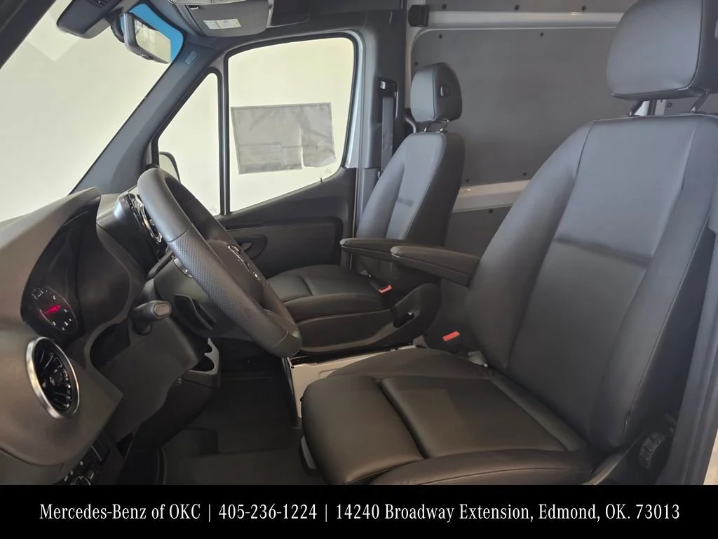 2025 Mercedes-Benz Sprinter Cargo Van Base - Photo 30