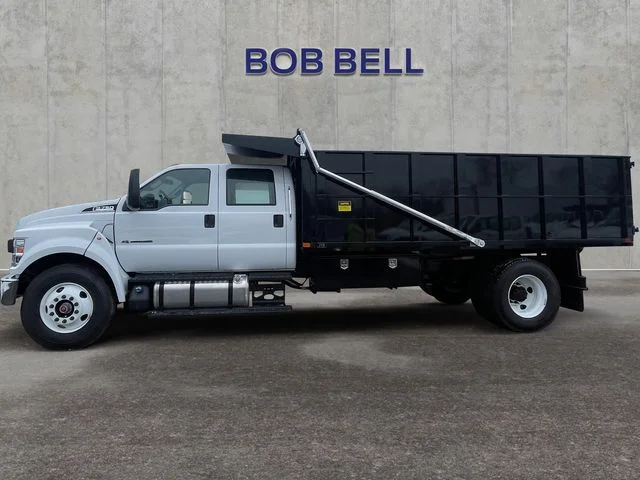 New 2026 White Ford Base image 2