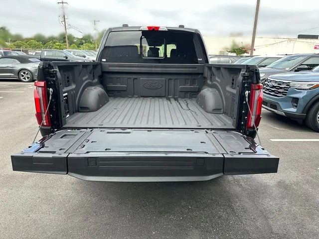 Used 2025 Black Ford Platinum image 26