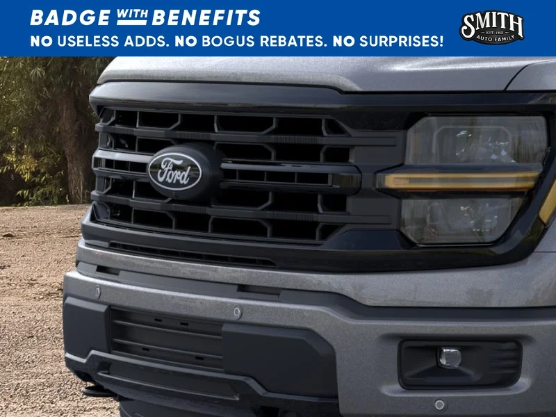 New 2026 Carbonized Gray Metallic Ford XLT image 18