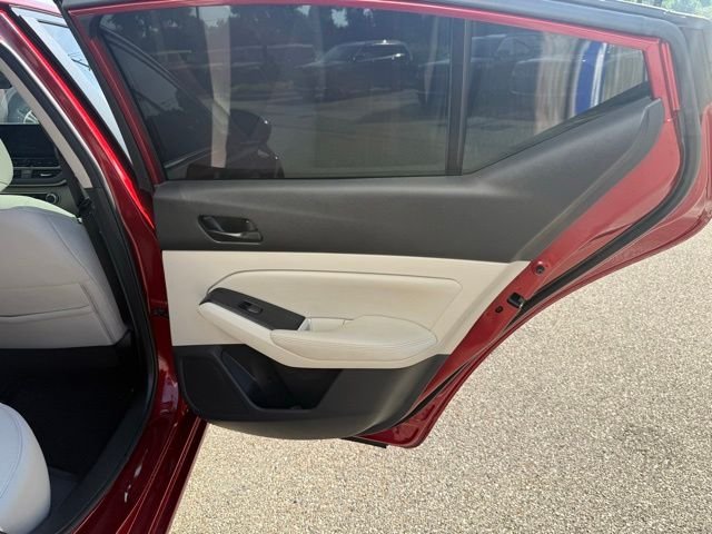 Used 2024 Red Nissan 2.5 SV image 26