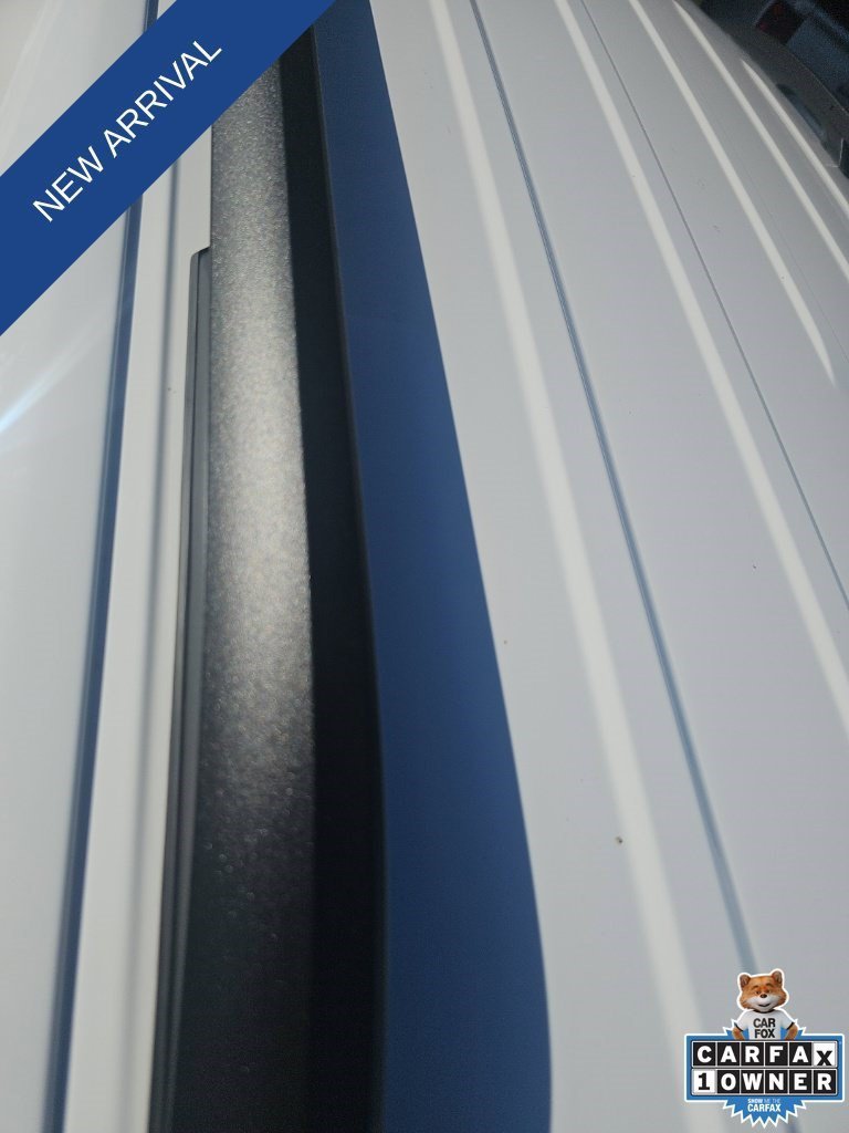 Used 2024 Summit White GMC SLE image 21
