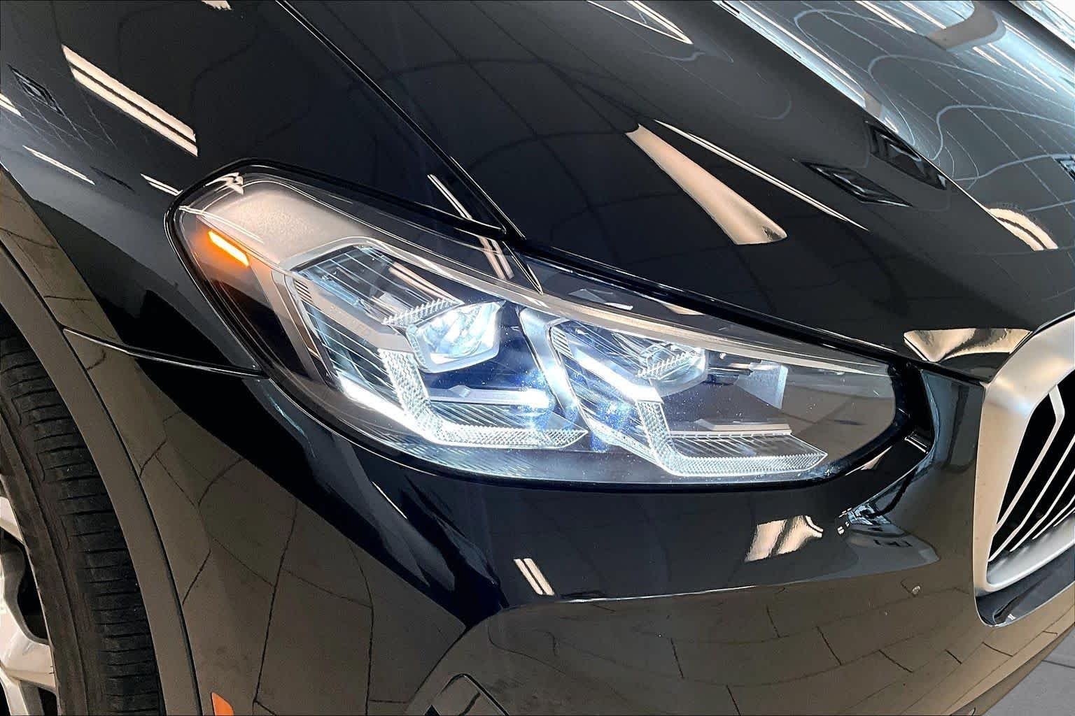 Used 2023 Jet Black BMW sDrive30i image 27