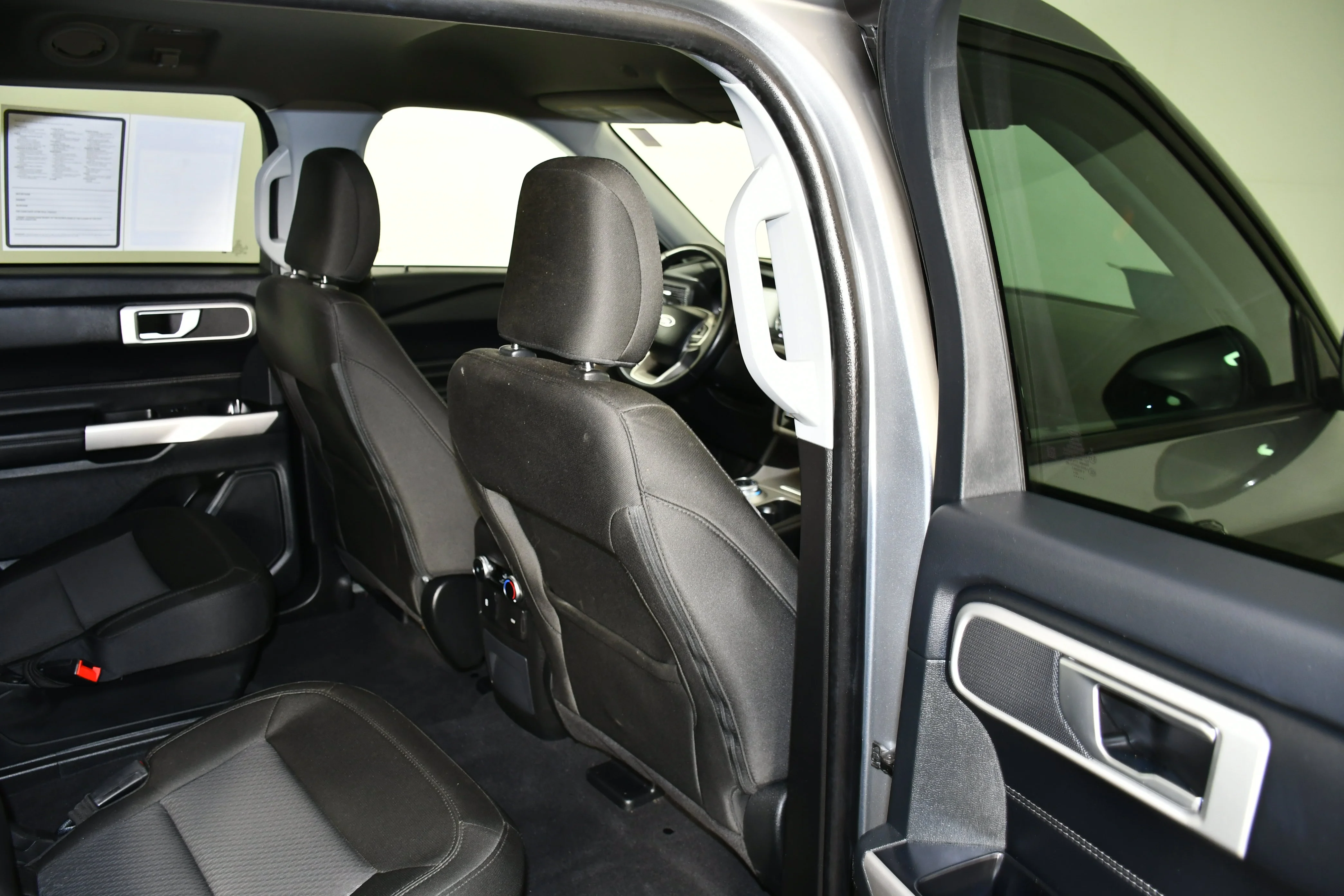 Used 2023 Silver Metallic Ford XLT image 43