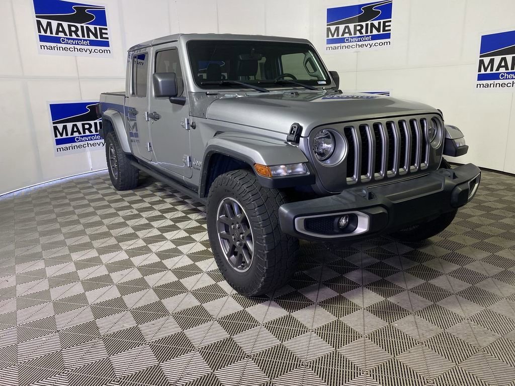 2021 Jeep Gladiator Overland's photo