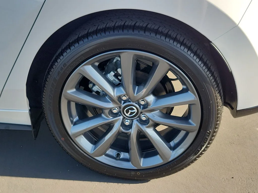 New 2026 Snowflake White Pearl Mazda 2.5 S Preferred image 24
