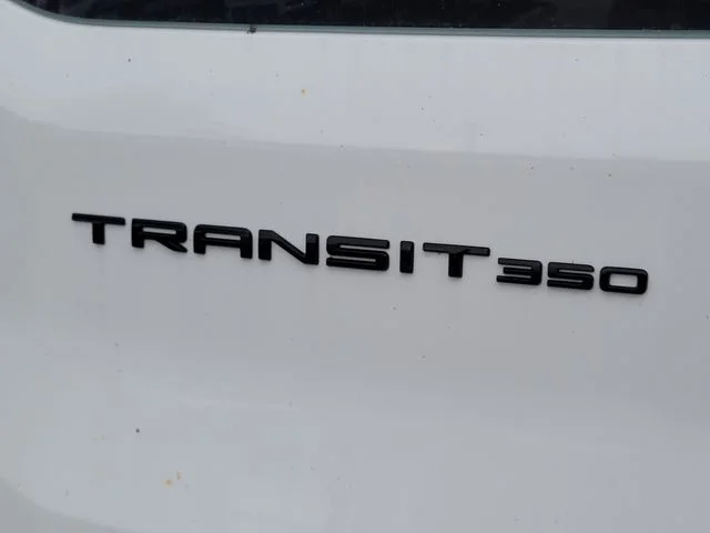 New 2026 Oxford White Ford XL image 9