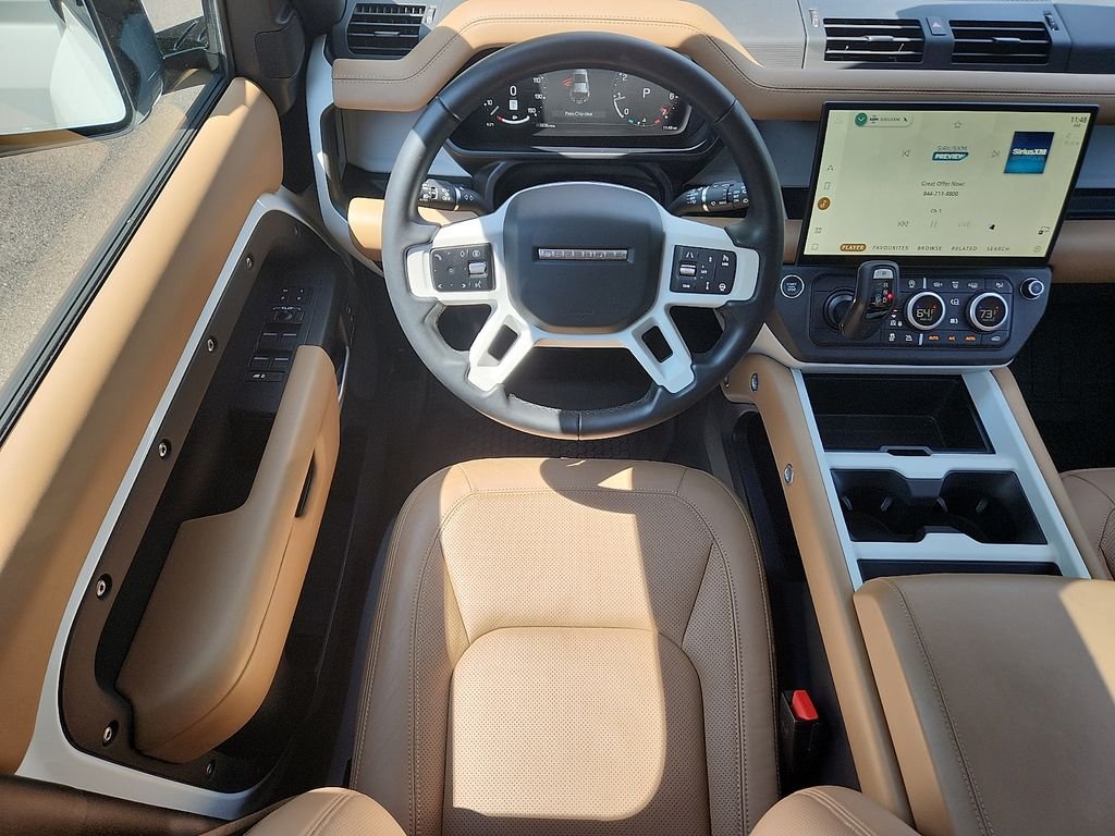 Used 2026 Fuji White Land Rover S image 11
