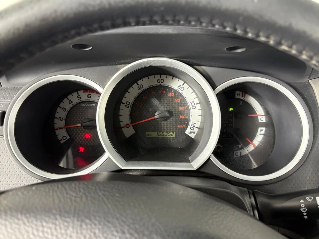 Used 2011 Gray Toyota Base image 19