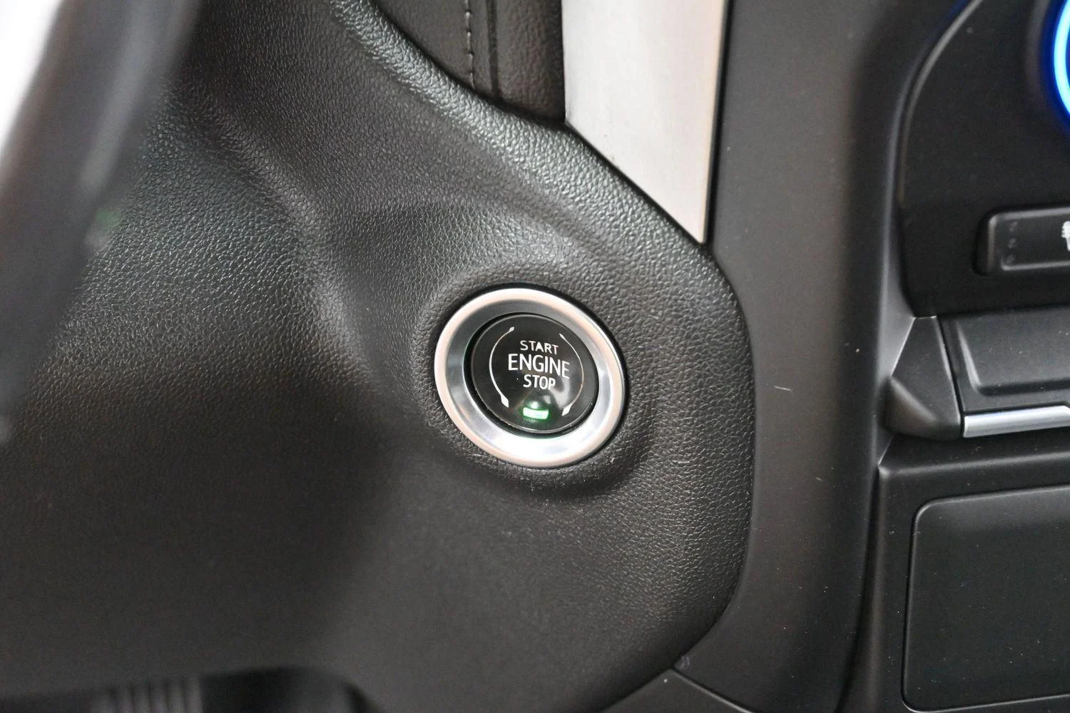 Used 2022 Black Chevrolet LT image 26