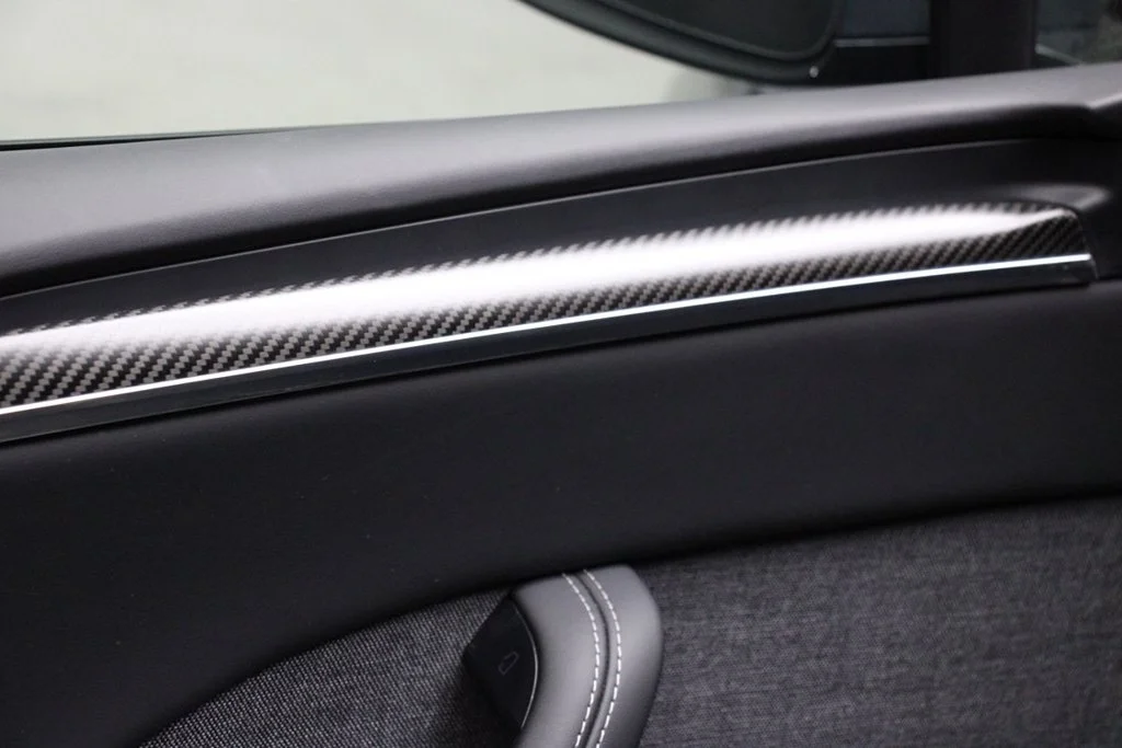 Used 2022 Solid Black Tesla Plaid image 8