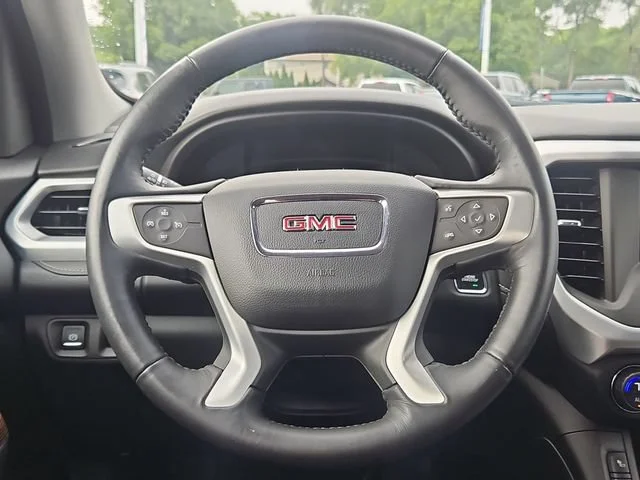Used 2017 DARK SAPPHIRE BLUE METALLIC GMC SLE image 15