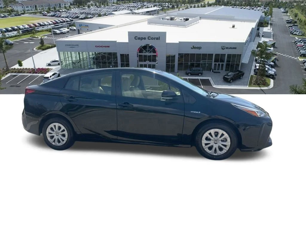 Used 2021 Black Toyota LE image 12