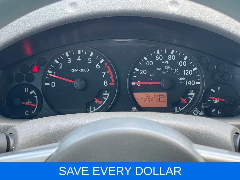 Used 2015 Red Nissan SV image 6