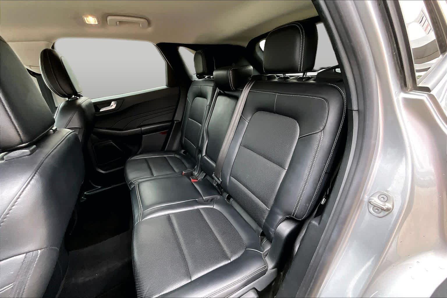 Used 2021 Iconic Silver Metallic Ford SEL image 21