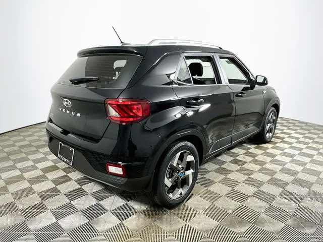 New 2026 Black Hyundai SEL image 3