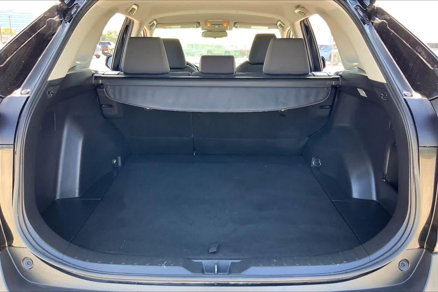 Used 2020 Midnight Black Metallic Toyota XLE image 34