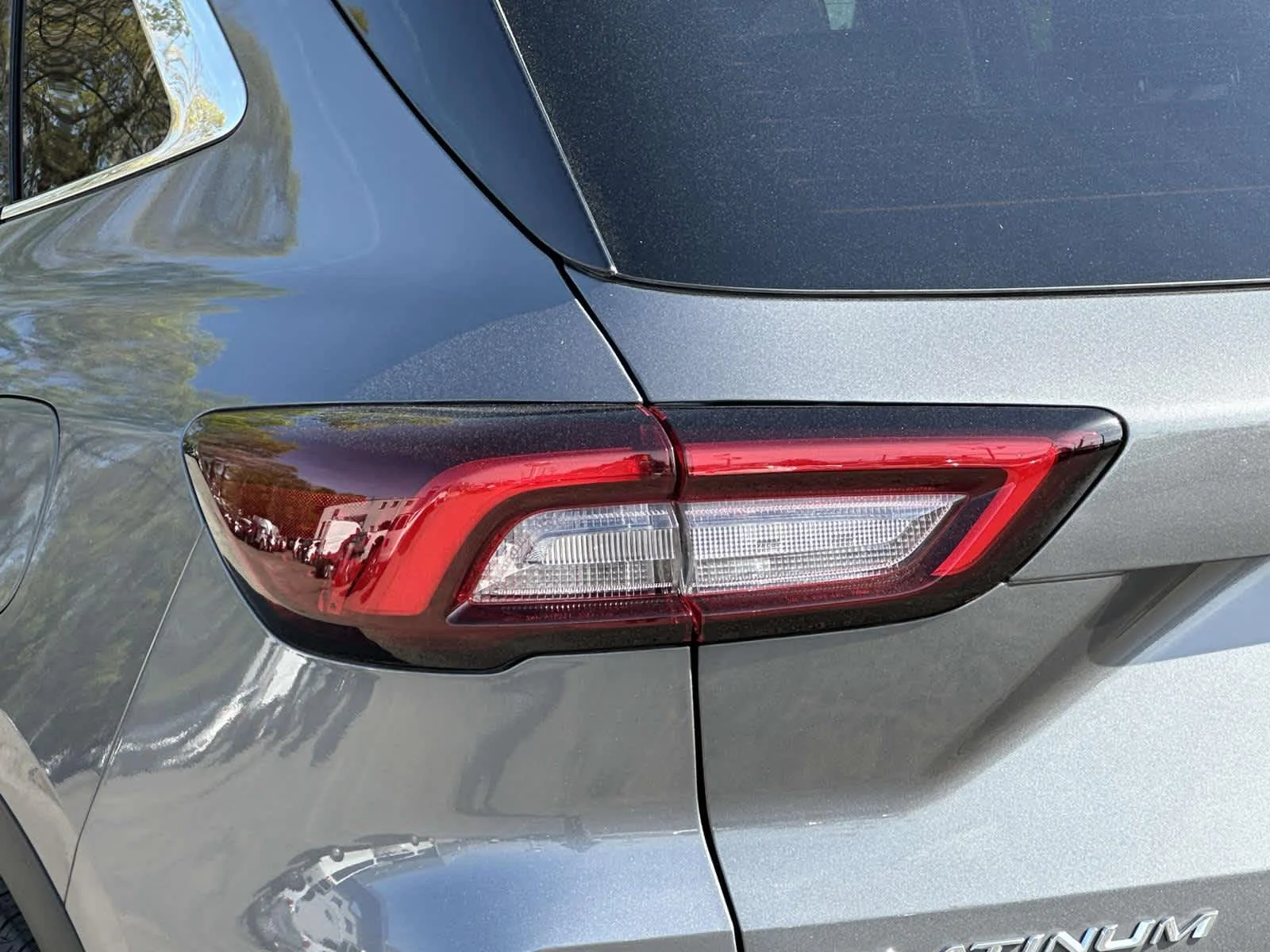 Used 2023 Carbonized Gray Metallic Ford Platinum image 12