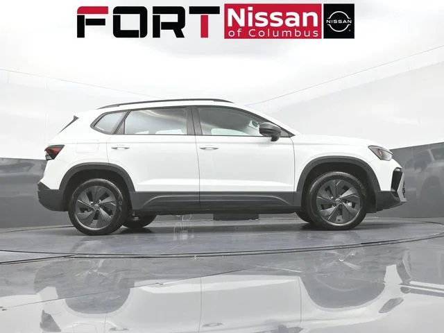Used 2025  Volkswagen 1.5T S image 40