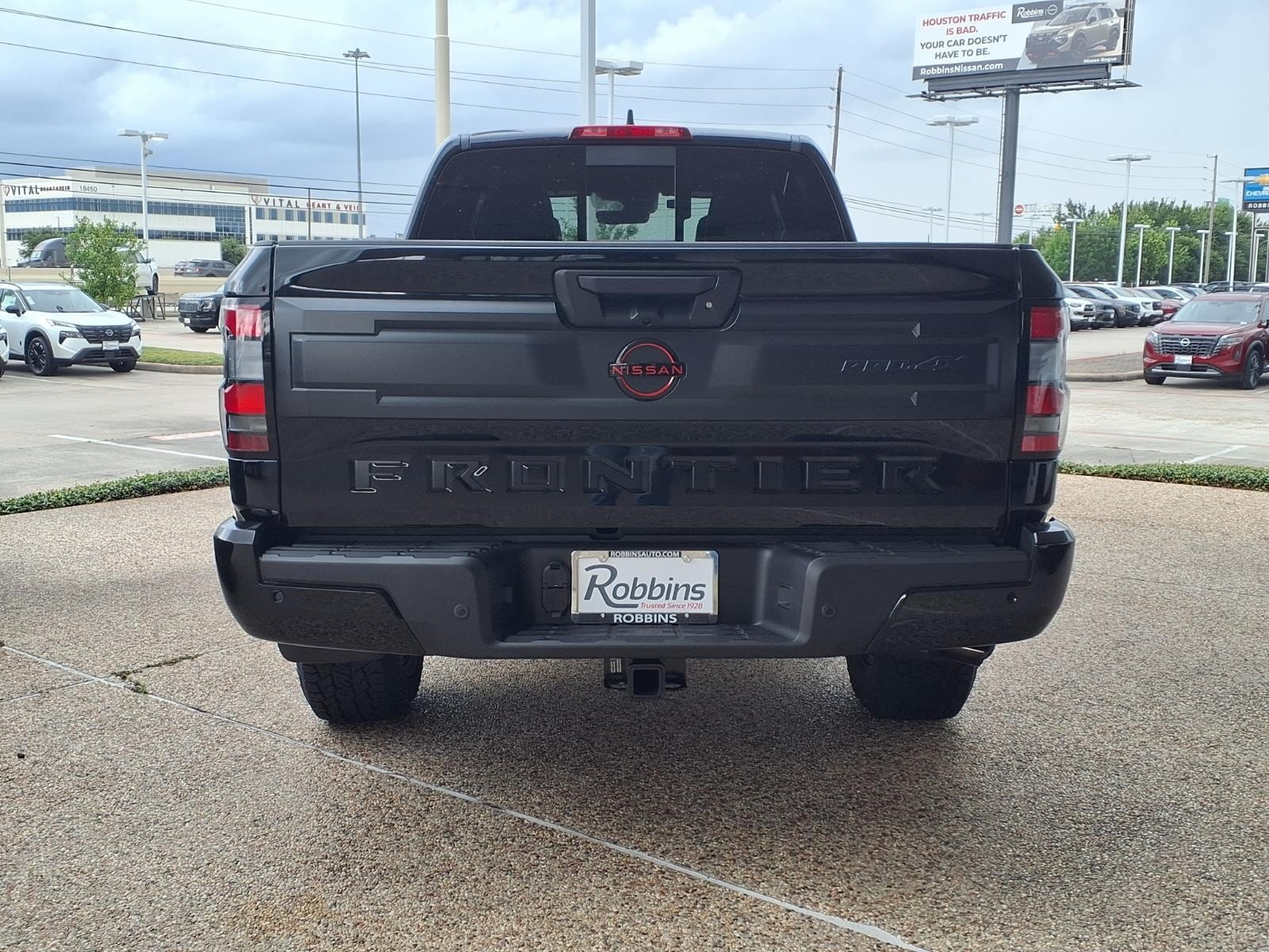 2026 Nissan Frontier Crew Cab PRO-4X® Long Bed Black at Robbins Nissan