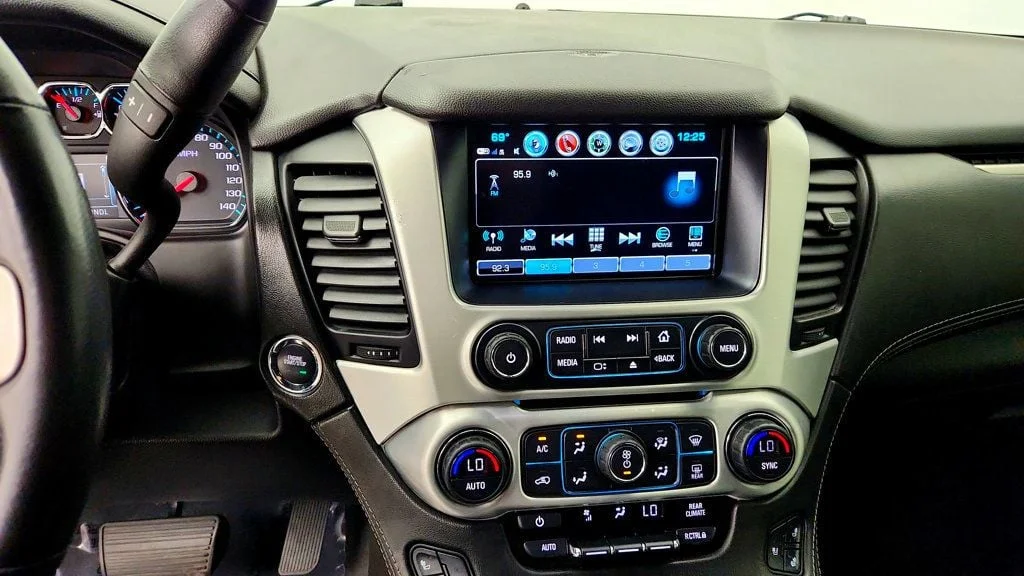 Used 2019 Onyx Black GMC 4WD 4dr SLT w/ Open Road Package & 20