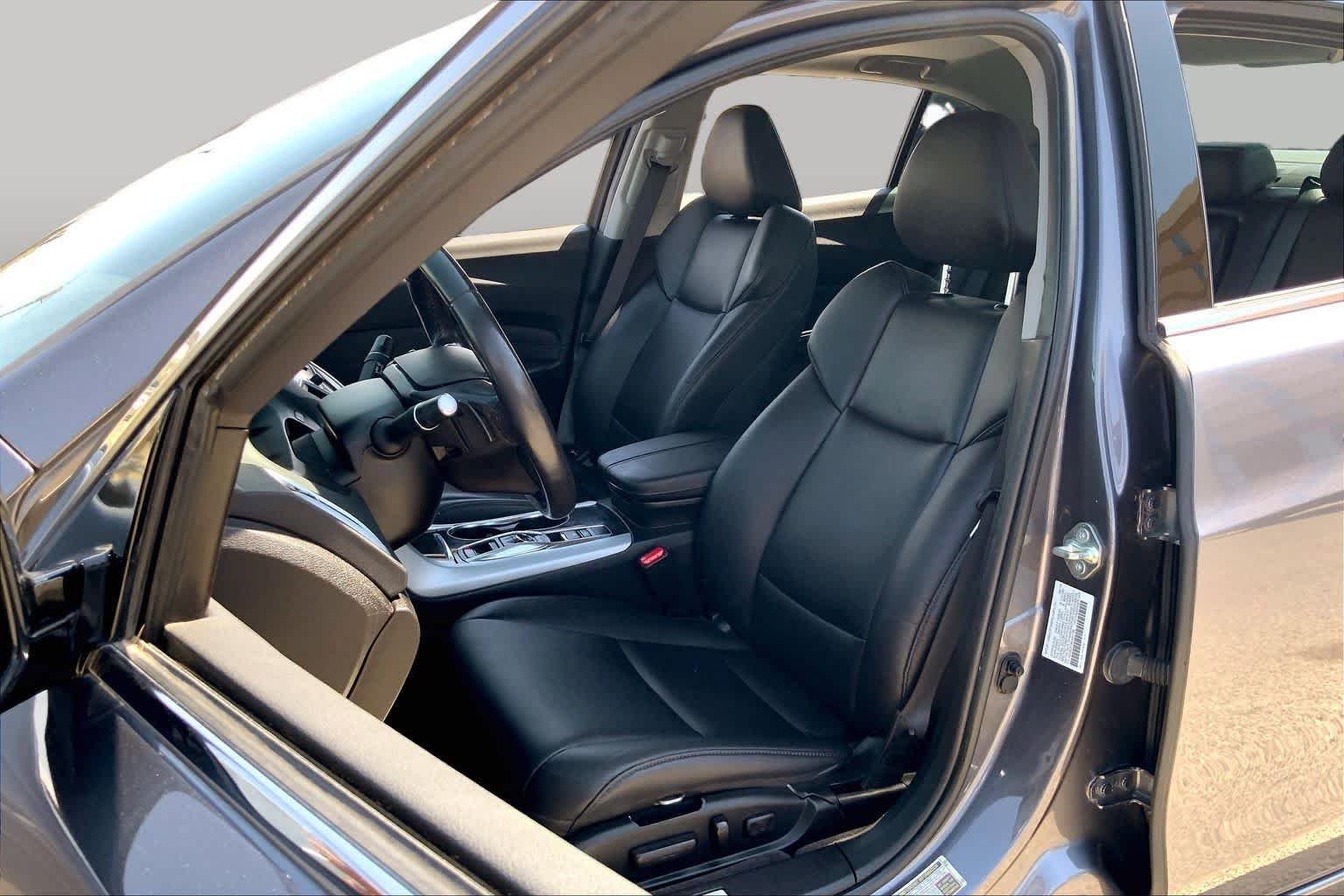 Used 2019 Modern Steel Metallic Acura  image 8