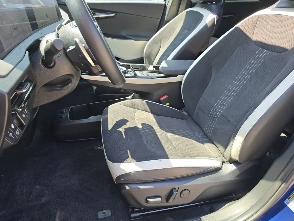 Used 2022 Yacht Blue Kia GT-Line image 30