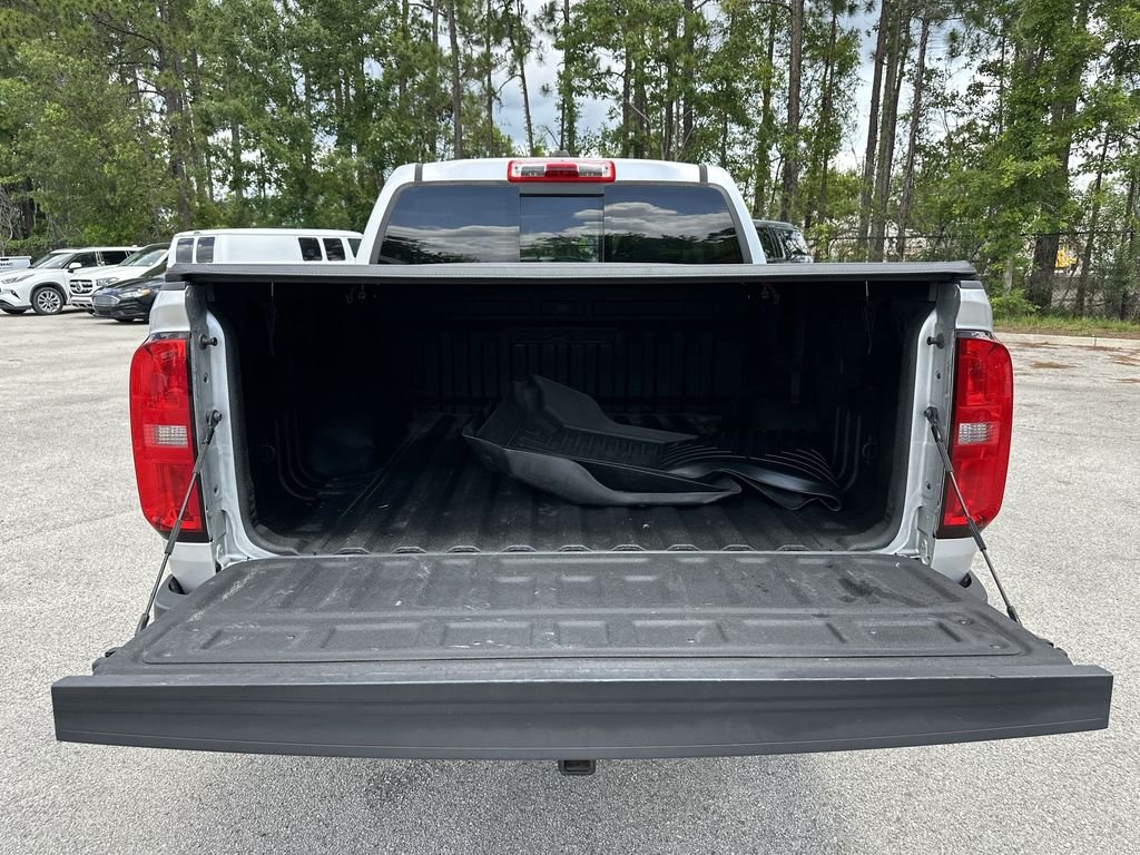 Used 2019 SILVER ICE METALLIC Chevrolet 4WD ZR2 image 25