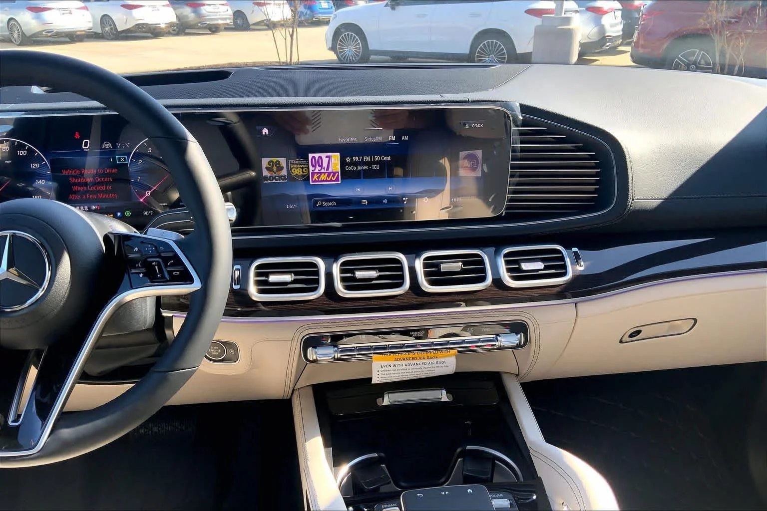 New 2026 MANUFAKTUR Moonlight White Metallic Mercedes-Benz GLE 450 image 6
