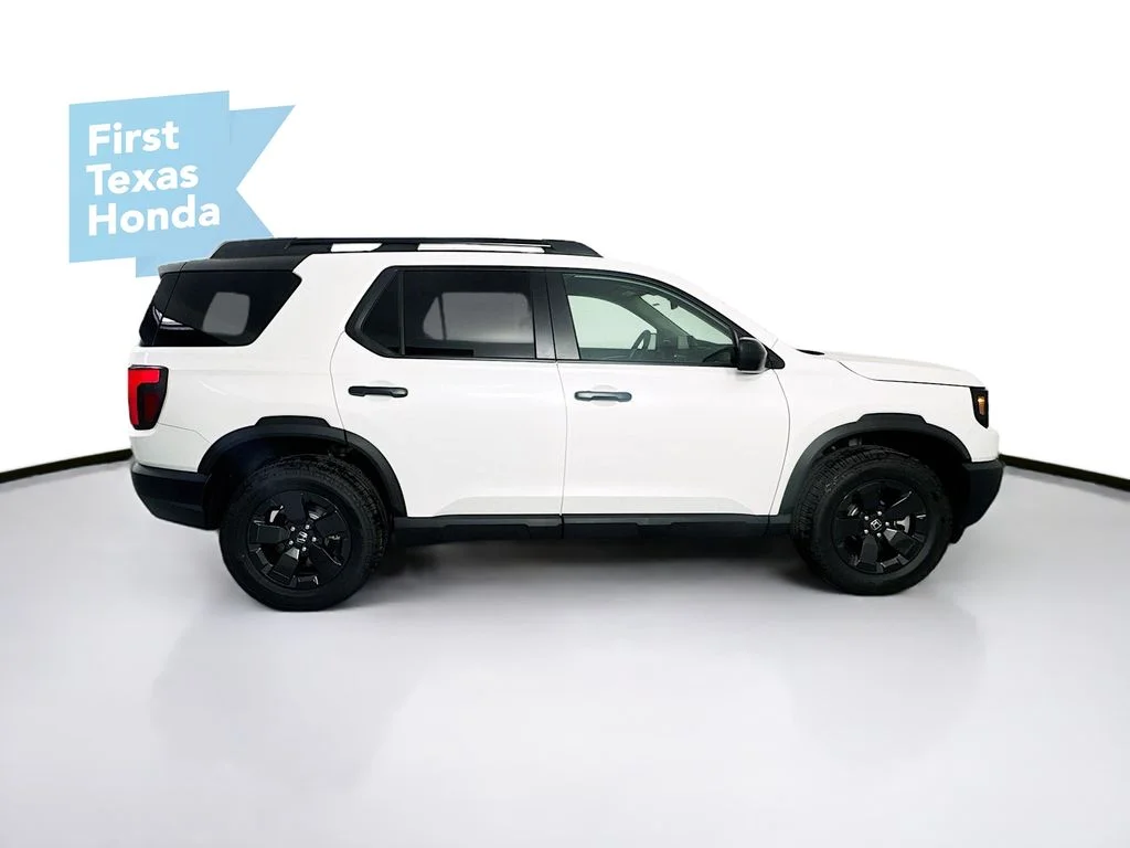 New 2026 Platinum White Pearl Honda RTL image 9
